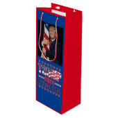 Sac Cadeau Pour Bouteille Trump Amérique d'abord (Devant Angle)