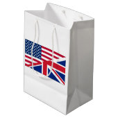 Sac cadeau pour drapeau américain et britannique à (Dos Angle)