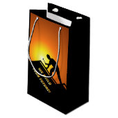 Sac cadeau sur le toit (Dos Angle)