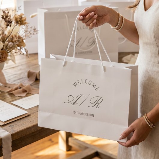 Sac de bienvenue blanc avec monogramme pour mariag