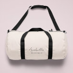 Sac De Sport Bridesmaid | Script minimaliste moderne rose pâle<br><div class="desc">Cette conception personnalisée de Bridesmaid comprend une typographie manuscrite sur un arrière - plan rose vif. Vous pouvez facilement personnaliser le nom et le titre ou ajouter votre message personnalisé ! L'accessoire parfait pour une proposition de femme de chambre ou de bachelorette!</div>