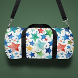 Sac De Sport Étoiles d'aquarelle monogramme personnalisées<br><div class="desc">Monogram Watercolor Stars Nom personnalisé Duffle Bag dispose d'un motif couleur aquarelle étoile en bleu, vert et rouge avec votre monogramme personnalisé en typographie moderne. Parfait pour le sport, la gym, les voyages et plus encore. Fait un grand cadeau personnalisé pour la famille et les amis. Conçu par ©2024 Evco...</div>