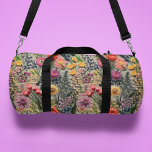 Sac De Sport Fleurs sauvages Broderie Flore<br><div class="desc">Sac à duffle à motifs floraux à fleurs sauvages brodé présente un motif floral à fleurs sauvages coloré imitant élégamment brodé. Ajoutez votre monogramme,  nom ou texte personnalisé pour un cadeau fabuleux pour votre famille et vos amis. Créé par Evco Studio www.zazzle.com/store/evcostudio</div>