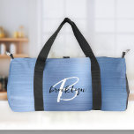 Sac De Sport Glam Bleu Métal brossé Noir Blanc Monogramme<br><div class="desc">Ce sac en duffel personnalisé est doté d'un monogramme et d'un prénom en écriture moderne noir et blanc sur un arrière - plan en métal brossé bleu glam.</div>