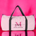 Sac De Sport Monogramme rose chaud Nom de la fillette Script Sp<br><div class="desc">Élevez votre jeu avec notre Hot Pink Monogram Nom Girl's Script Sports Duffle Bag! Doté d'un design rose vif, ce sac de duffle est personnalisé avec votre nom dans une police de script élégante pour une touche personnalisée. Idéal pour les sports, les séances de gym ou les voyages, il offre...</div>