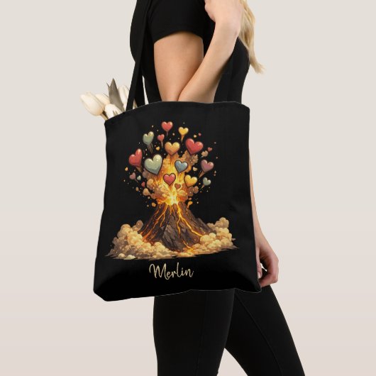 Sac fourre-tout Black Custom Name Volcano Hearts (De près)