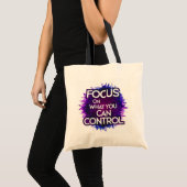 Sac fourre-tout d'autonomisation - 'Focus sur ce q (Devant (produit))