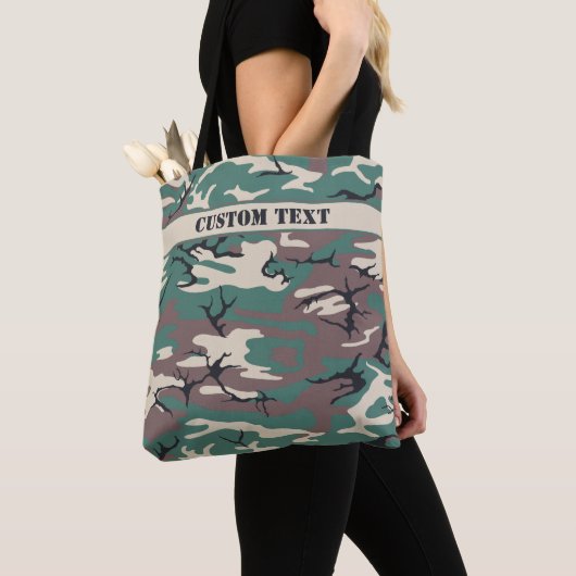 Sac fourre-tout de Camo vert Woodland avec texte (De près)
