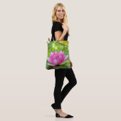 Sac fourre-tout floral de Lotus à fleur rose de (Sur le modèle)
