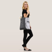 Sac fourre-tout Just a Girl (Sur le modèle)