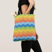 Sac fourre-tout Motif des vagues multicolores (De près)