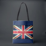Sac fourre-tout vintage à drapeau d'Union Jack<br><div class="desc">Portez votre substance dans le style avec le sac fourre-tout vintage à drapeau d'Union Jack. Le drapeau de la Grande-Bretagne, généralement connu sous le nom d'Union Jack ou drapeau des syndicats, est un drapeau maritime de la Grande-Bretagne qui a été employée à partir de 1606 à 1801. Grand pour l'achat,...</div>