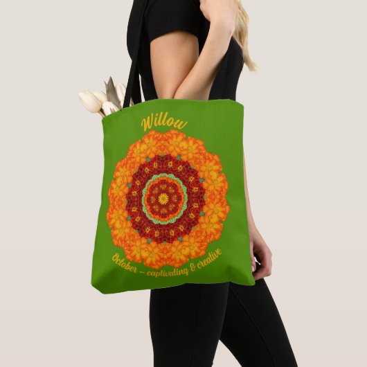 Sac personnalisé avec la fleur du mois d'octobre (De près)