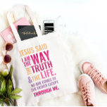 Sac Réutilisable Je suis le Way Grocery Bag en écriture brillante<br><div class="desc">Le sac d'épicerie, écrit avec le verset biblique de Jean 14:6 Jésus lui dit : "Je suis le chemin, la vérité et la vie. Personne ne peut venir au Père sauf par moi". Les versets sont en rouge orange et rose et en calligraphie mixte et typographie minimaliste. Ce design de...</div>