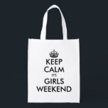 Sac Réutilisable Restez calme c'est le week-end des filles drôle sa<br><div class="desc">Restez calme ce week-end les filles drôle sac de shopping réutilisable. Amusez-vous à garder le calme et à porter un sac mème pour la fête de bachelorette, douche nuptiale, voyage de fin de semaine, équipe de mariage, mariée et demoiselles d'honneur, nuit dames, mariage etc. Faites votre propre citation mignonne avec...</div>