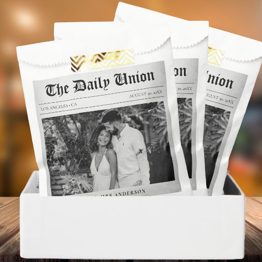 Sachets En Papier Article de journal Mariage