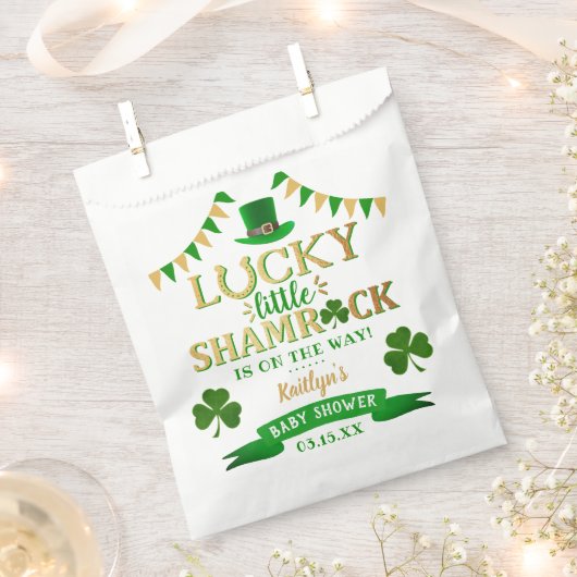 Sachets En Papier Baby shower de la Saint-Patrick du Petit Shamrock (Coupé)