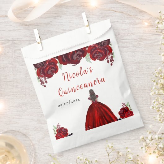Sachets En Papier Brown Hair Princess Red Floral Quinceanera (Coupé)