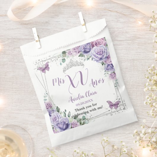 Sachets En Papier Chic Fleurs de Lilas Violet Papillons Robe de Quin (Coupé)