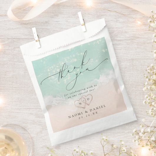 Sachets En Papier Coeurs de script moderne dans le mariage de plage (Coupé)