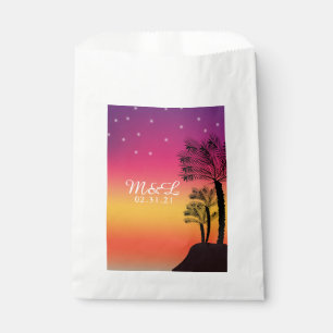 Sachets En Papier Coucher de soleil sur la plage d'un arbre tropical