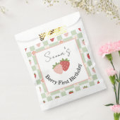 Sachets En Papier Customisable Strawberry Gingham First Birthday (Scellé)
