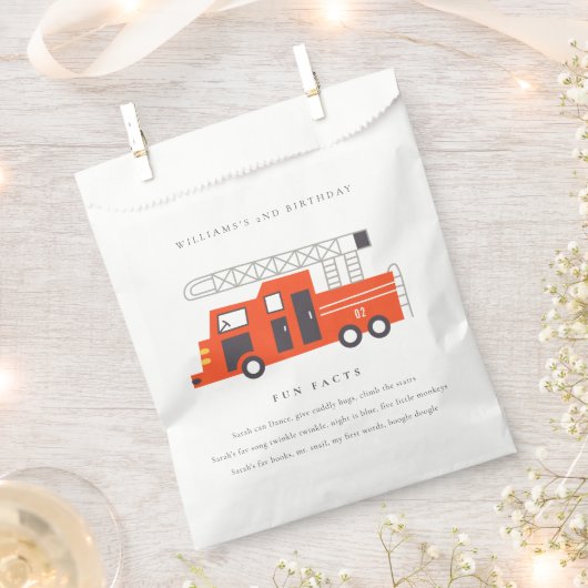 Sachets En Papier Cute Red Firetruck Engine Fun Facts Anniversaire (Coupé)