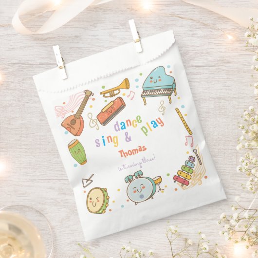 Sachets En Papier Danse chanter et jouer anniversaire de enfant (Coupé)