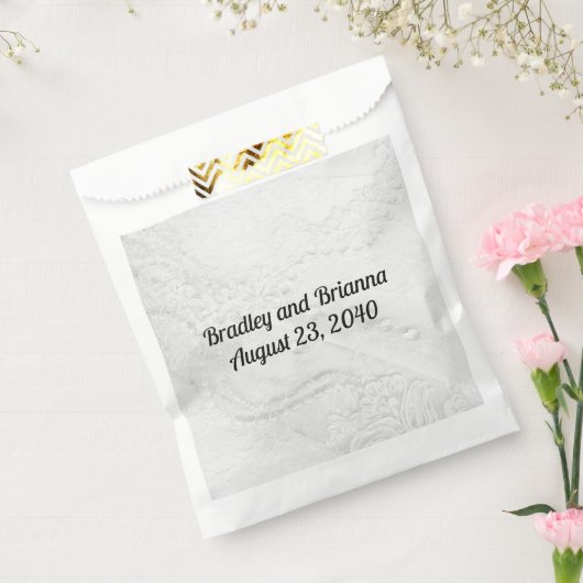 Sachets En Papier Dentelles et perles blanches et argentées sur Mari (Scellé)