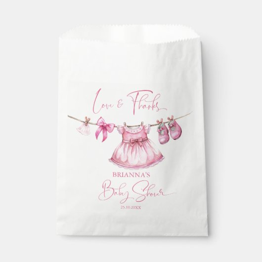 Sachets En Papier Des vêtements roses preppy sur une ligne baby show (Devant)