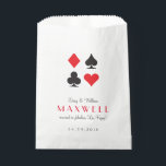 Sachets En Papier Destiny Las Vegas Mariage Customisé Favoriser Sac<br><div class="desc">Ce sac de faveur entièrement personnalisé est le petit détail parfait pour un bar à desserts ou un buffet de bonbons à votre réception de mariage de Las Vegas. Tout ce qu'il vous faut,  c'est l'amour et un témoin ou deux ! � 2birdstone 2013</div>