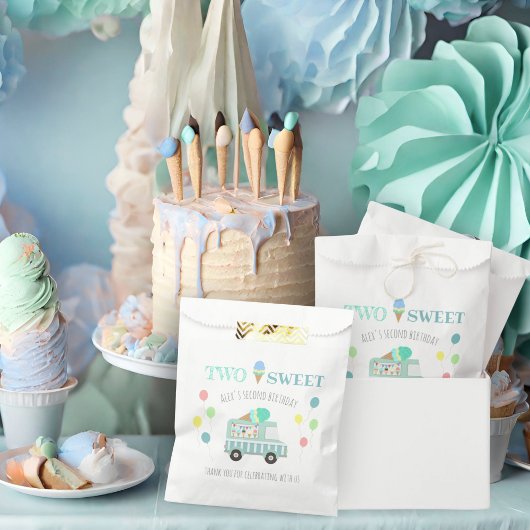 Sachets En Papier Deux glaces douces gâteau d'anniversaire ou un sac