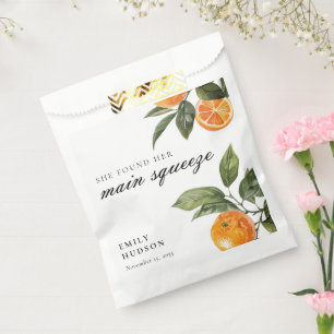 Sachets En Papier Elle a trouvé sa douche nuptiale de son principal 