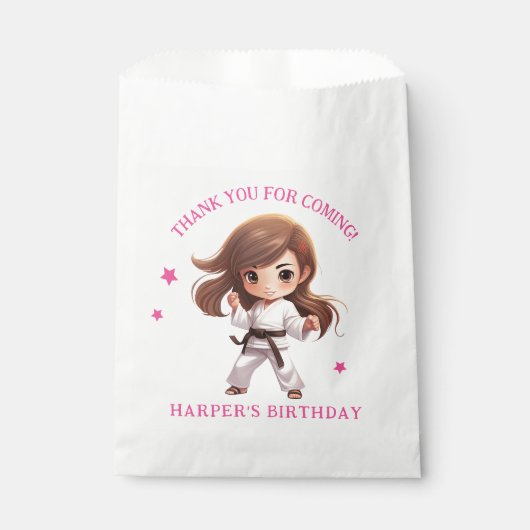 Sachets En Papier Fille Karate Martial Arts fête d'anniversaire (Devant)