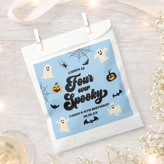 Sachets En Papier Four Ever Éffrayant Bleu Halloween 4e fête d'anniv (Coupé)