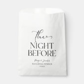 Sachets En Papier La Nuit Avant Le Dîner Minimal De La Répétition Ma (Devant)