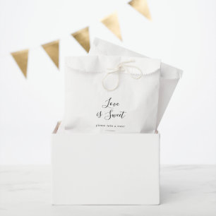 Sachets En Papier L'amour minimaliste de la Fête des mariées est dou