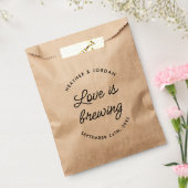 Sachets En Papier L'Amour Moderne Est En Train De Brûler La Faveur D (Scellé)