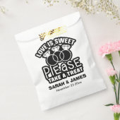 Sachets En Papier Le thème mariage Love Is Sweet (Scellé)