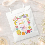 Sachets En Papier Les Anniversaires De Fruits Sont Doux Faveur (Coupé)