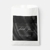 Sachets En Papier Mariage gothique noir dentelle et satin ID866 (Devant)