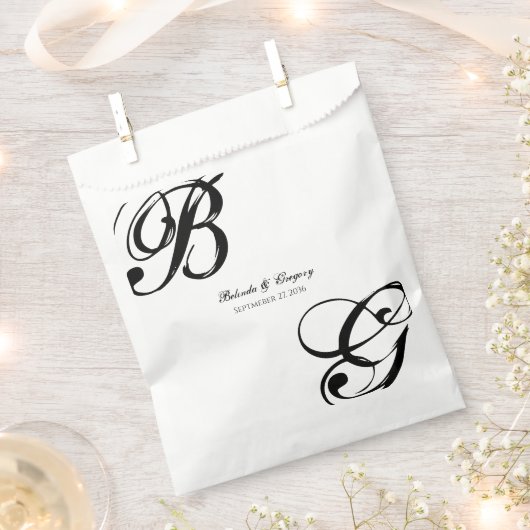 Sachets En Papier Mariage Monogramme noir et blanc (Coupé)