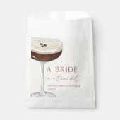 Sachets En Papier Mariée Dans Un Tini Bit Expresso Martini Enterreme (Devant)