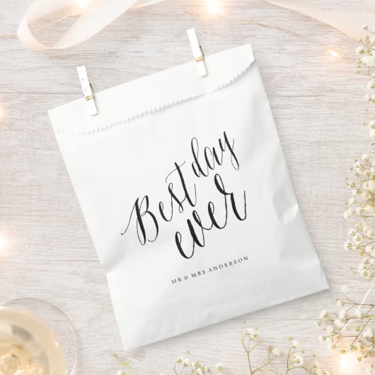 Sachets En Papier Meilleur Jour de Tous les Temps Script Chic Callig (Coupé)