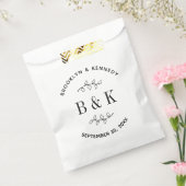 Sachets En Papier Nom de couple de mariage botanique floral monogram (Scellé)