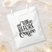 Sachets En Papier Pas De Talkie Avant Le Café. (Coupé)