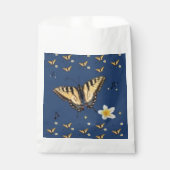 Sachets En Papier Perdu dans un quatrain par Adiela Akoo - Papillon (Devant)