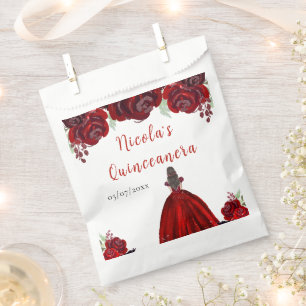 Sachets En Papier Princesse aux Cheveux Bruns Robe Florale Rouge Qui