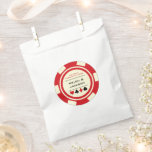 Sachets En Papier Red And Cream Las Vegas Poker Mariage Chip<br><div class="desc">Éblouissez vos invités avec ces sacs de grâce rouges et crémeux blanc puces de poker. Idéal pour offrir des bonbons et des biscuits à la réception,  surtout pour les mariages à destination de Las Vegas ou les mariages à thème du casino !</div>