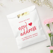 Sachets En Papier Red Typography Please Note Our New Address (Scellé)